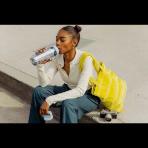 LIFESTRAW GO 2.0 WATER FILTER BOTTLE - ICELANDIC BLUE 4