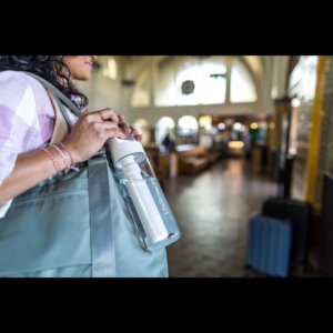 LIFESTRAW GO 2.0 WATER FILTER BOTTLE - 650 ML - CLEAR 1